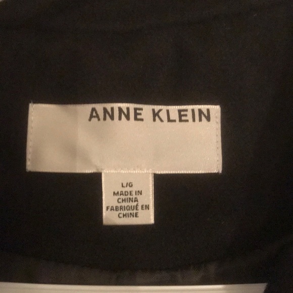Anne Klein trench coat - Picture 3 of 3